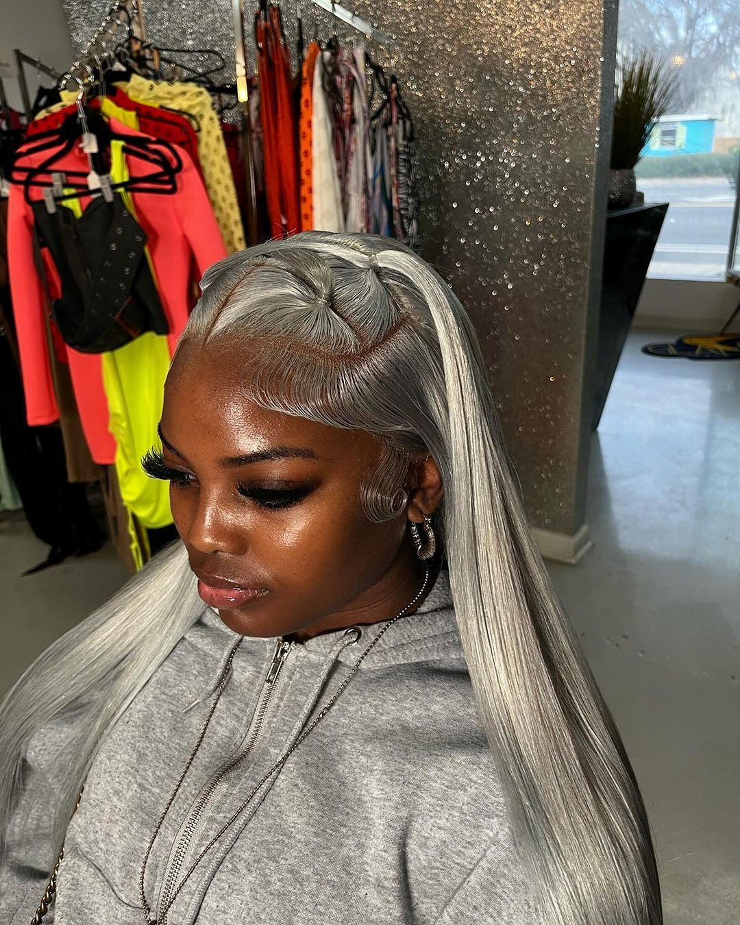 GRAY / GREY WIGS